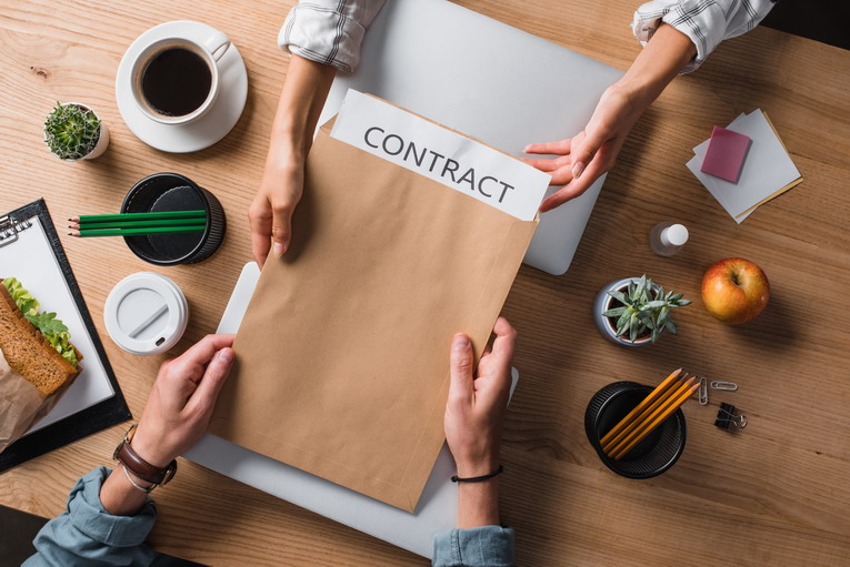 L’evoluzione dei contratti di lavoro nel 2024: nuove tendenze e sfide