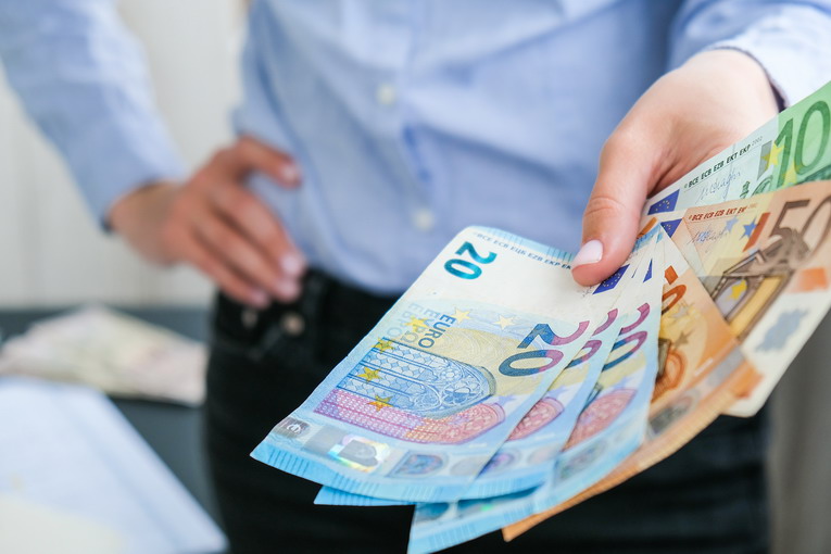 La tredicesima per i lavoratori part-time e stagionali