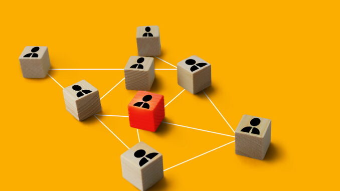 Il ruolo degli influencer nel marketing professionale Il ruolo degli influencer nel marketing professionale