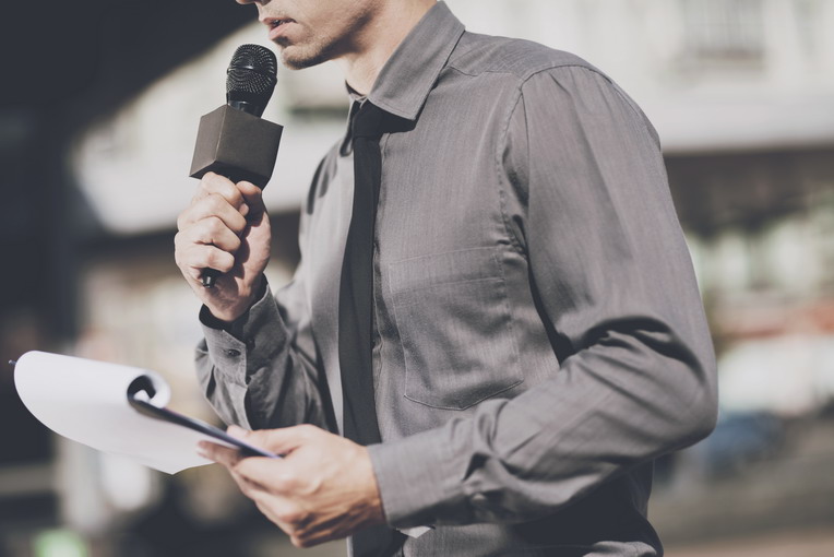 Addetto stampa freelance nel 2026: libertà, sfide e strategie di successo